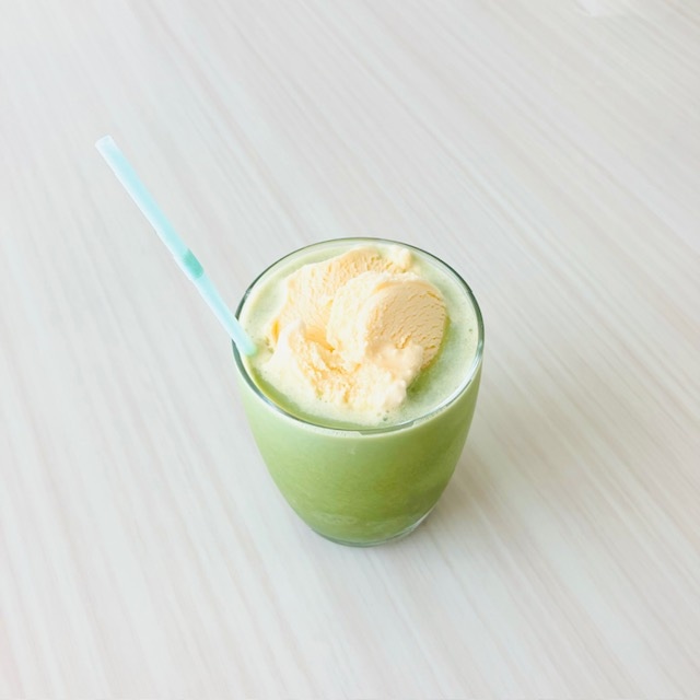 Easy Café-Style Iced Decaf Matcha Latte